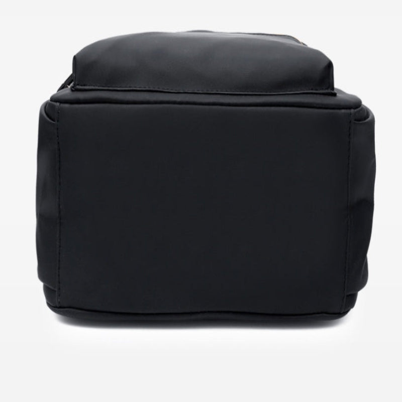 AquaForm – voděodolný dámský batoh