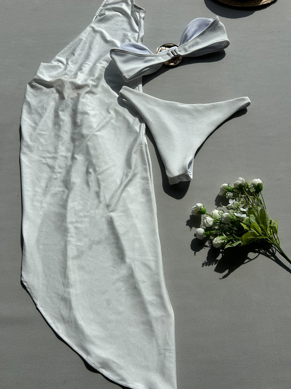 Sun Goddess – třídílné plavky s rozparkem a elegantní sukní