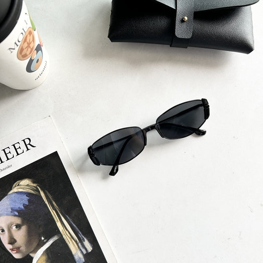 Solvèra – retro oválné sluneční brýle s kočičím okem