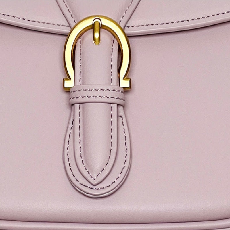 SenseBag – dámská kožená kabelka v minimalistickém stylu