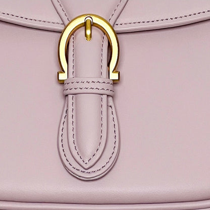 SenseBag – dámská kožená kabelka v minimalistickém stylu