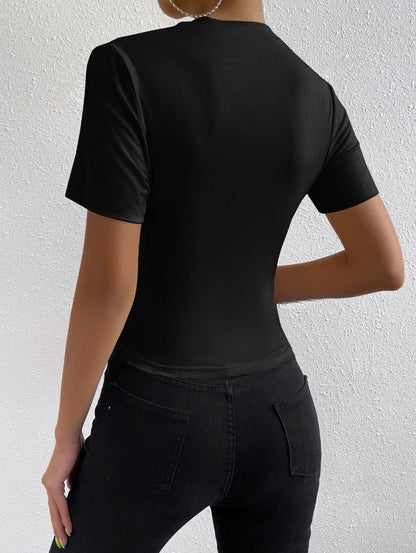 UrbanGrace Fold – slim fit tričko s jemným rolákem