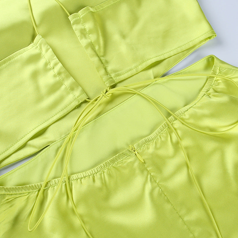 Velvara – módní dámské elegantní šaty s podvazky