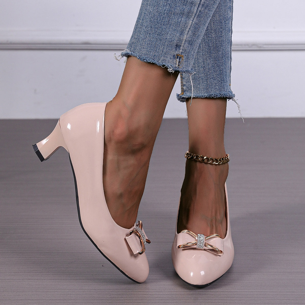 BowLuxe – dámské nízké lodičky s mašlí