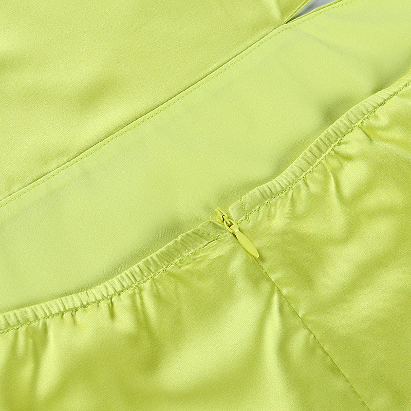 Velvara – módní dámské elegantní šaty s podvazky