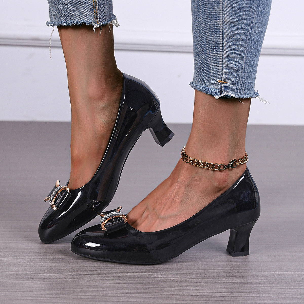 BowLuxe – dámské nízké lodičky s mašlí