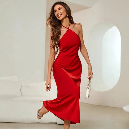 Satin Chic – jednobarevné saténové šaty