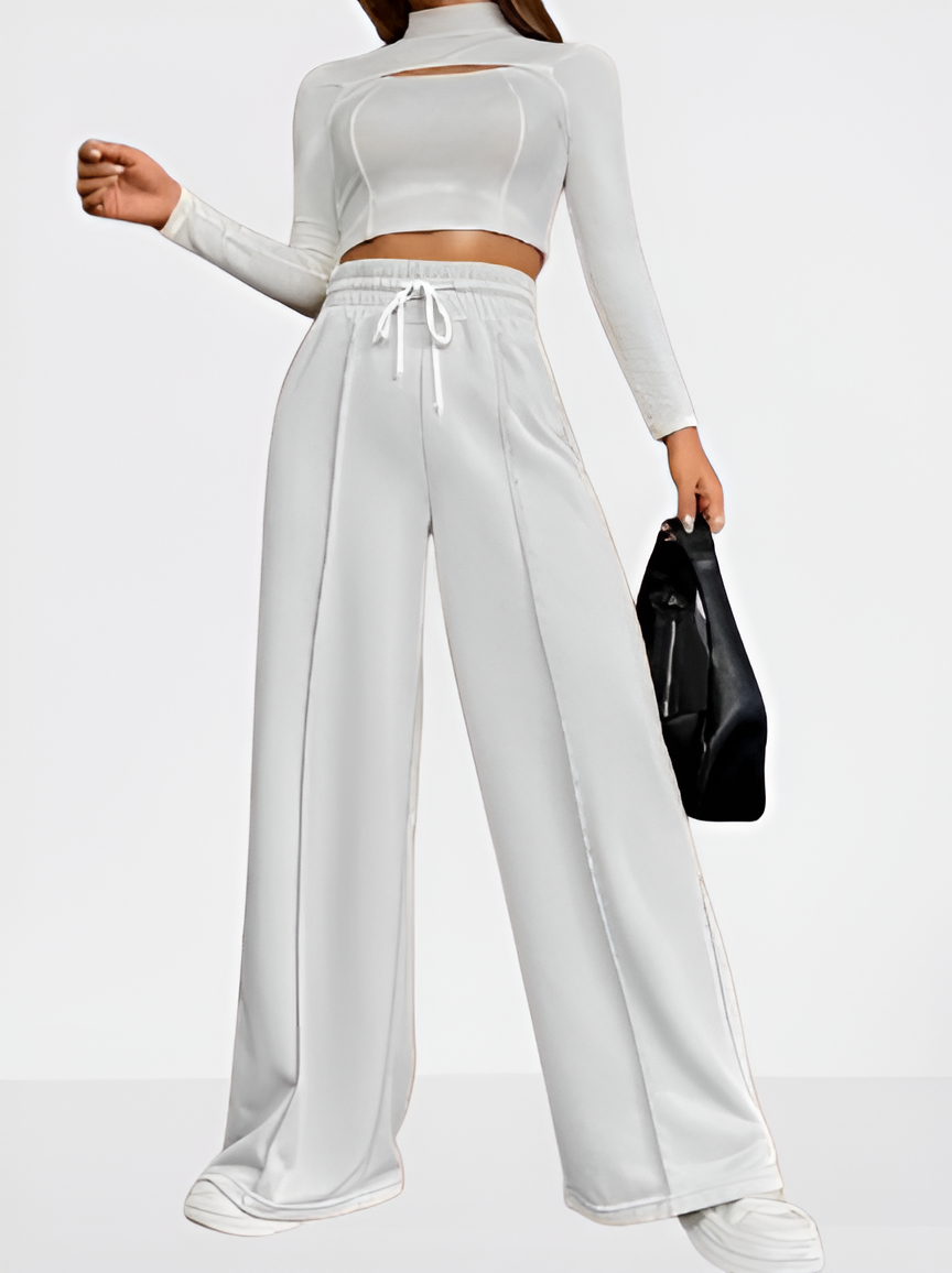 Stravora – volnočasové kalhoty s širokými nohavicemi