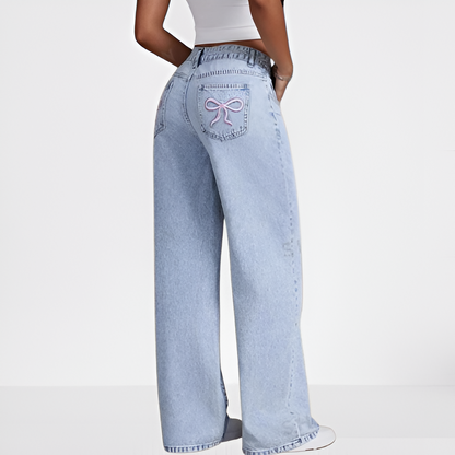 Bowvara – dámské rovné džíny s vyšívanou mašlí
