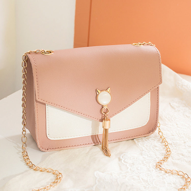 SweetTassel – malá čtvercová crossbody kabelka