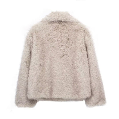 Arctic Glam – luxurious winter plush coat with long sleeves