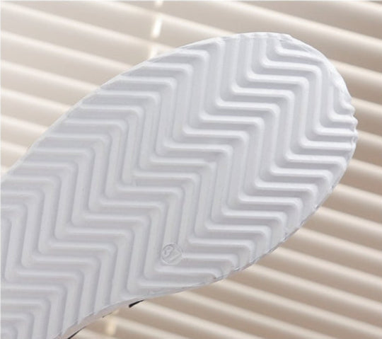 ArganStep – dámské korejské tenisky s písmenovým vzorem