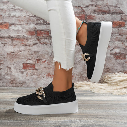 MeshChain – prodyšné baleríny s řetízkovým designem