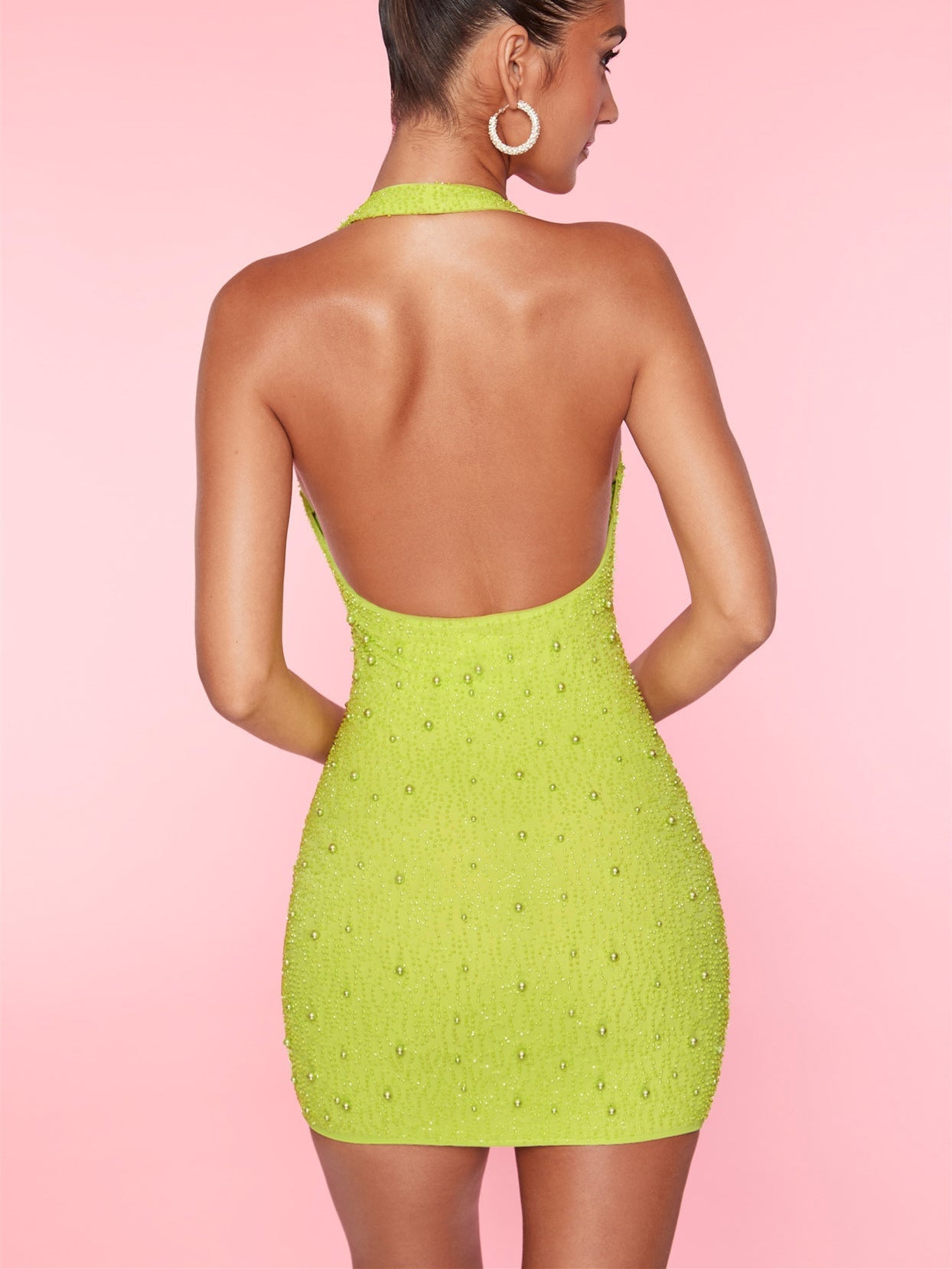 Urban Jewel – stylové šaty s korálkovými detaily