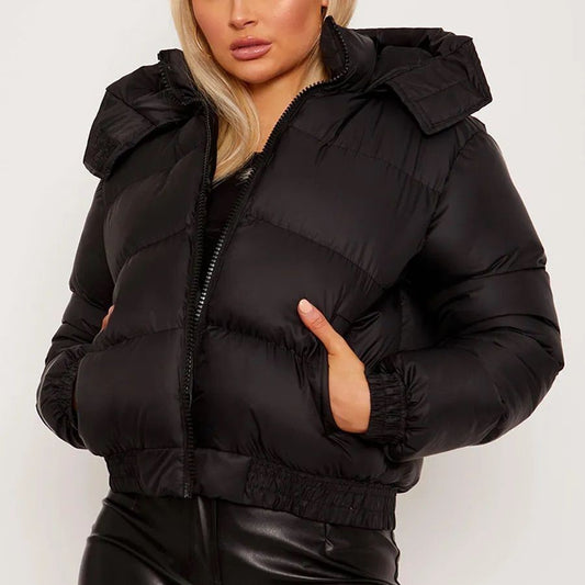 UrbanShield Puffer – zateplená bunda s kapucí a stojáčkem