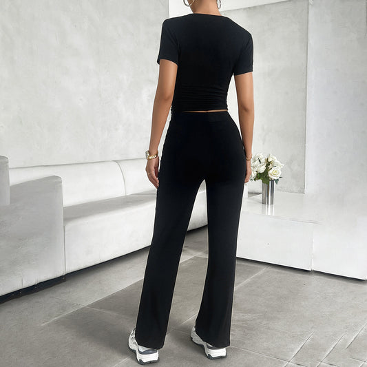 Urban Ease – stylová dvoudílná souprava s kulatým výstřihem