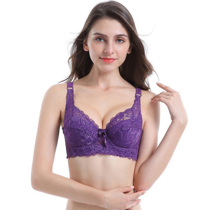 FloraForm – bra with lace and floral pattern